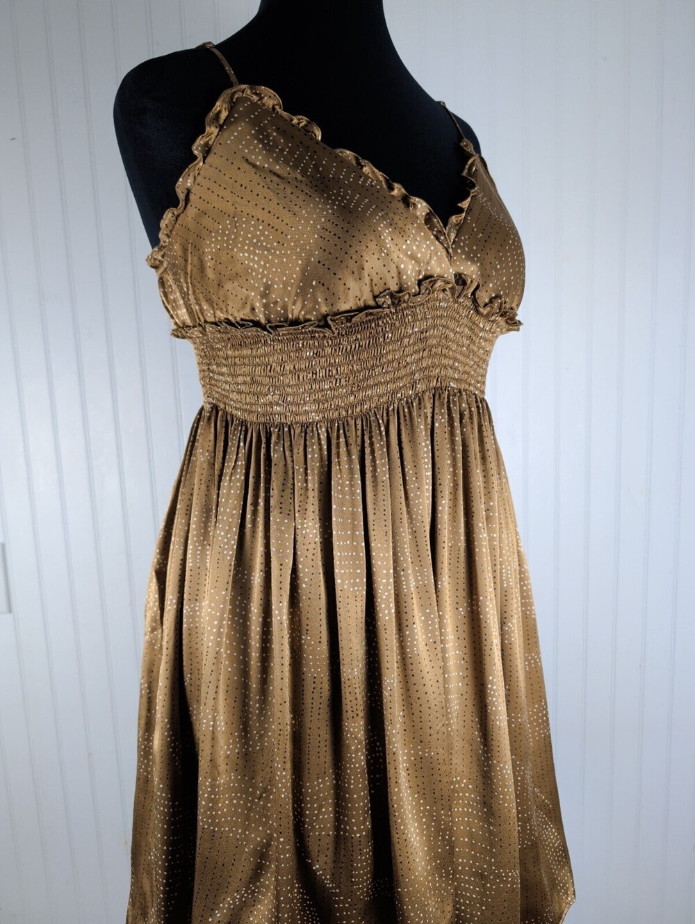 VTG BCBGMAXAZRIA 100% Silk Bronze Brown Polka Dot Smocked Babydoll Dress Large - Picture 3 of 10